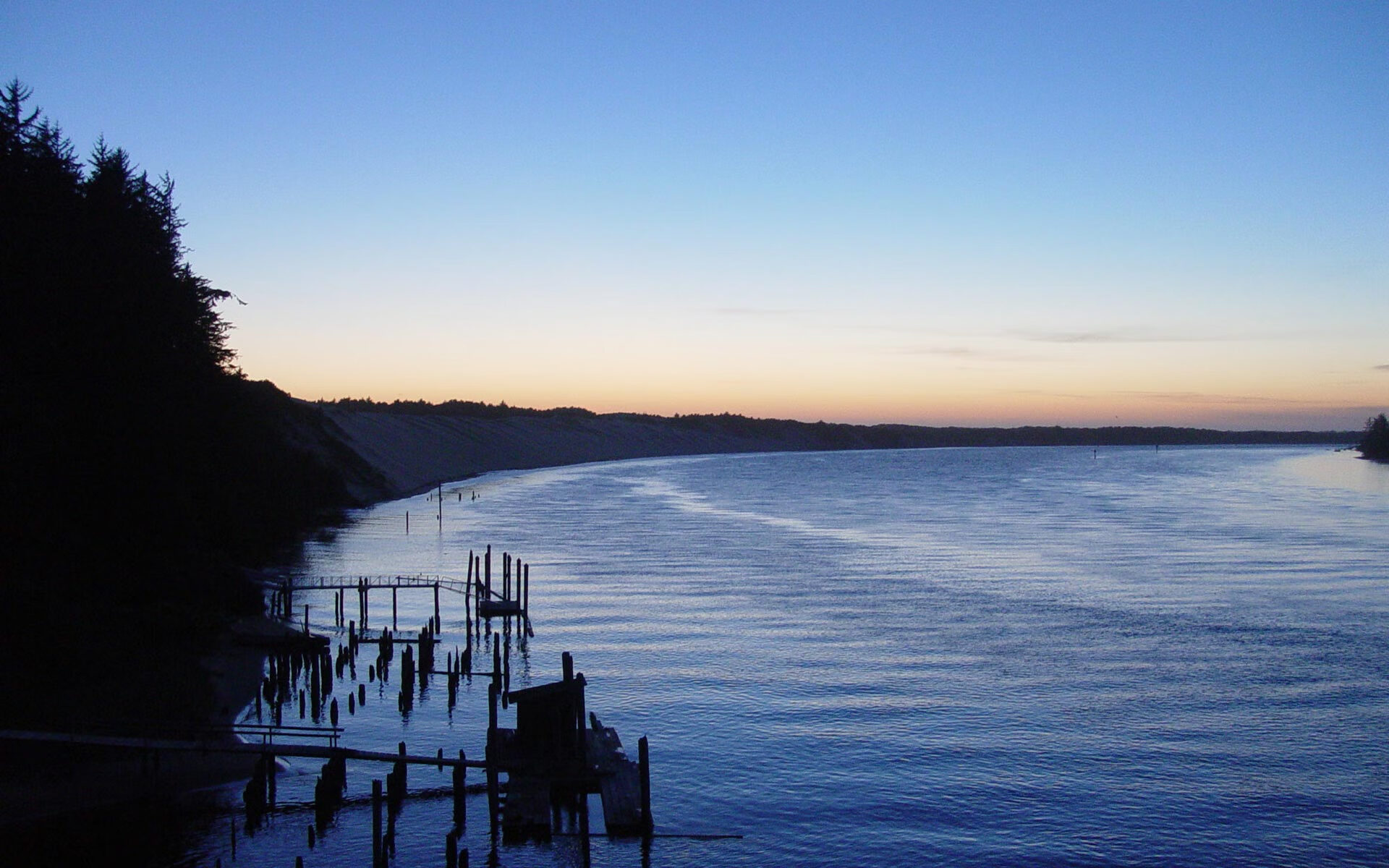 国际热身赛中国女足爆冷 球员表现起伏不定，中国女足热身赛直播