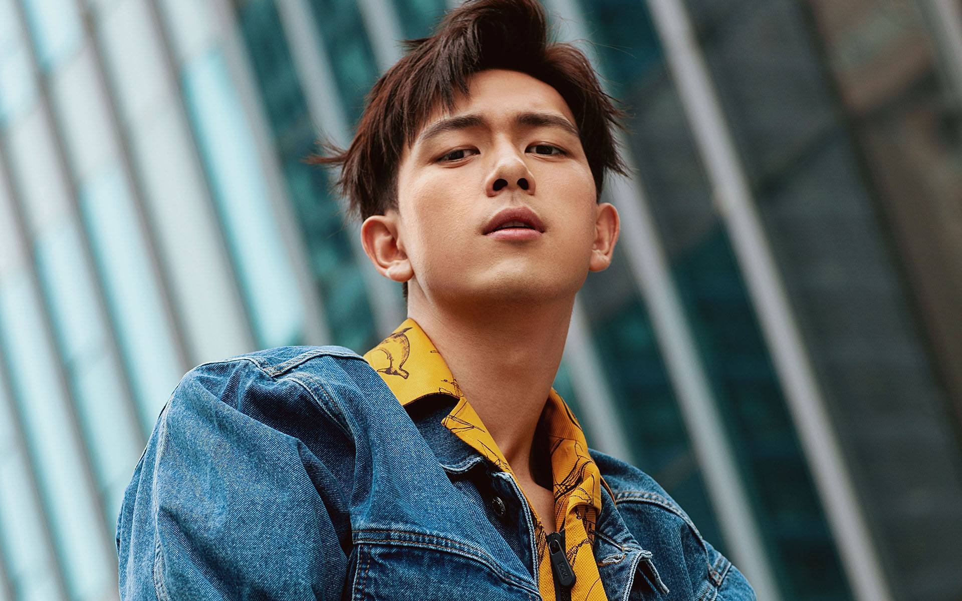 中国足球国家队推动多元文化理解与融合训练，基于文化视角的中国足球发展困境与出路